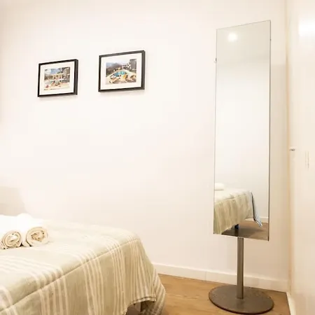 2 Bedroom With Seaview Holiday home *